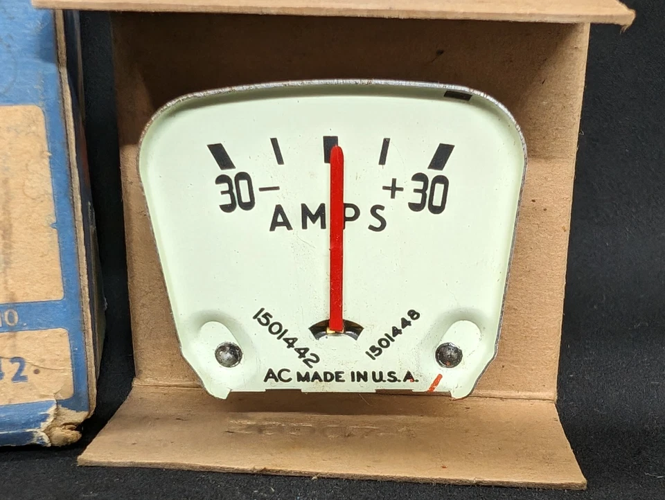 NUEVO DE LOTE 1948-51 OLDSMOBILE AMPERÍMETRO BATERÍA PANEL DE INSTRUMENTOS TABLERO MEDIDOR 1500986 Foto 3 de 4