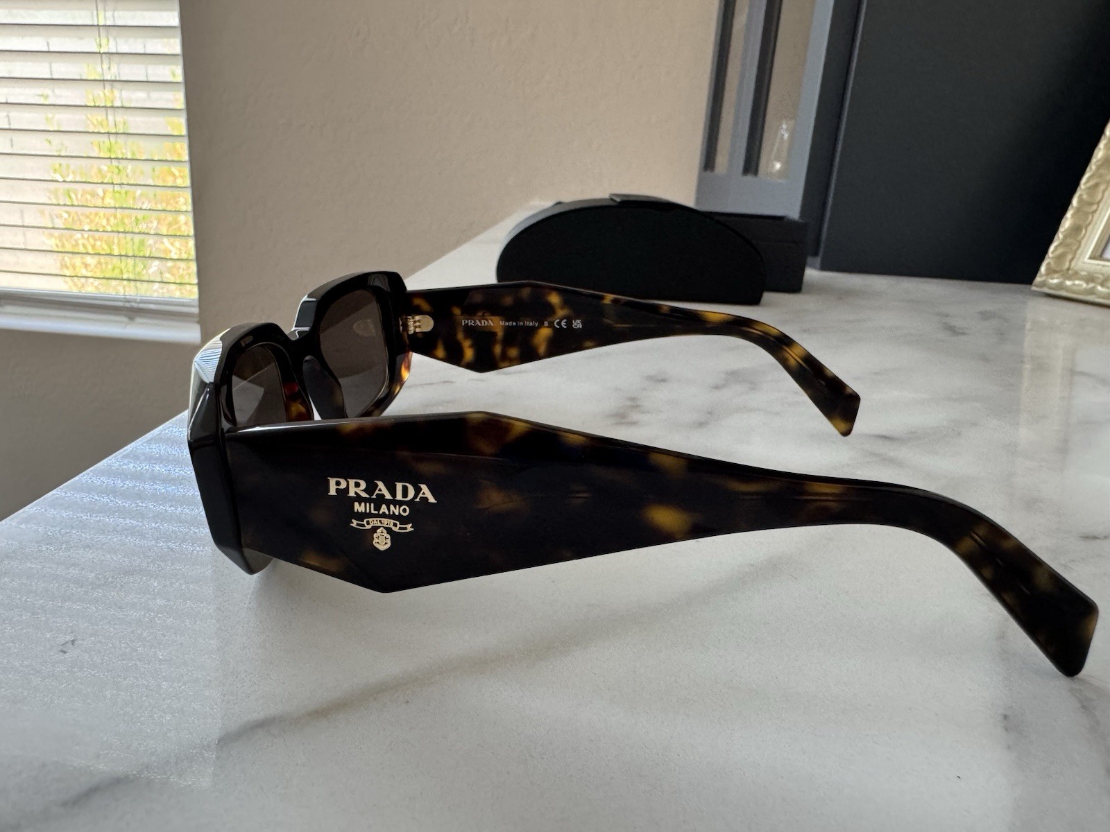 PRADA Or 17WS Women's Sunglasses - BRAND NEW image 2