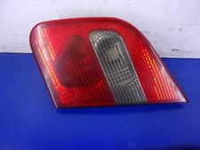 Feu arrière Mitsubishi CARISMA