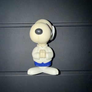 RARE 1999 McDonald's Snoopy Peanuts World Tour 1 Figure Toy Thailand
