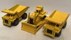 Vintage 1979 WORKHORSES Hot Wheel Mattel Die Cast 2 Dump Trucks & Bulldozer