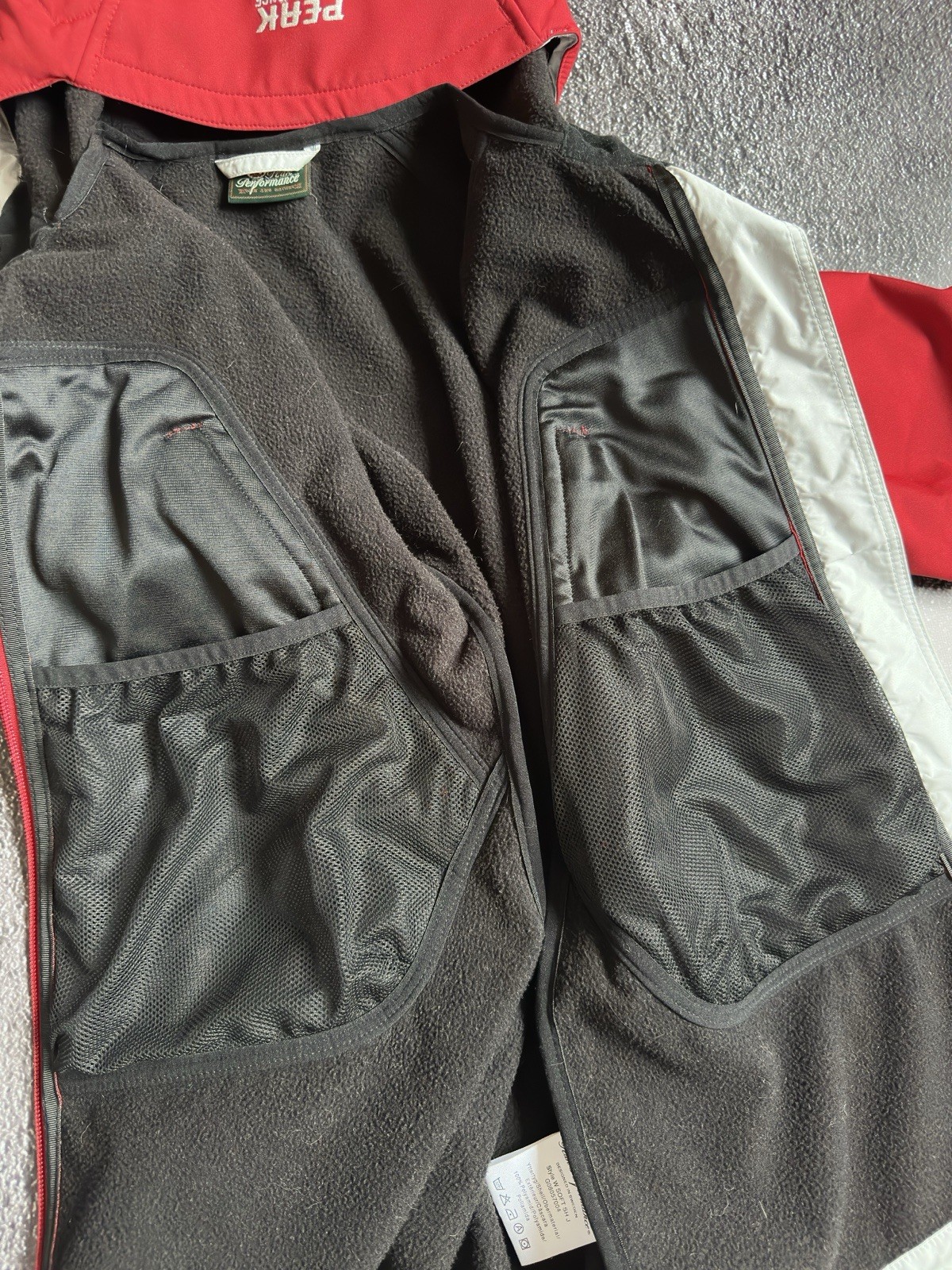 Peak Performance Soft Shell Outdoor Gorpcore Hood… - image 8