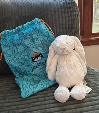 Jellycat Bashful Cream Bunny Medium 9" New With Tags and Dust Bag