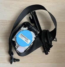 Mercedes-Benz W176 A-Klasse Sicherheitsgurt Gurt Vorne Rechts A1768602285