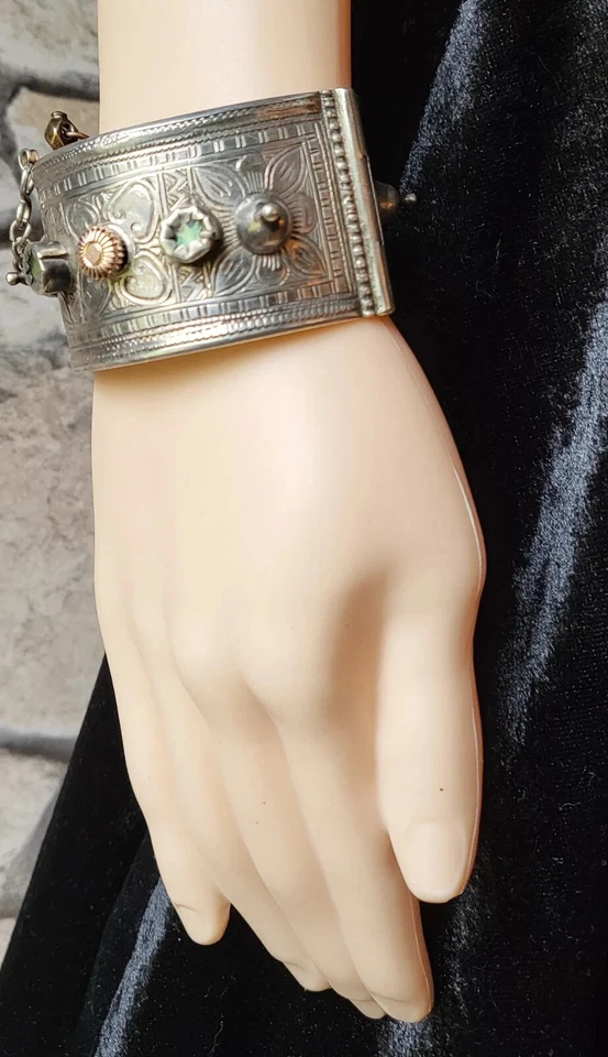 Steampunk Armband Versilbert Handgefertigtes Schmuckstück - Bild 4 von 4