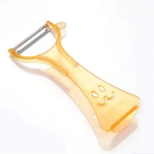 Japanese Vegetable Fruit Peeler Potato Carrot Made in Japan Assorted Color 1539