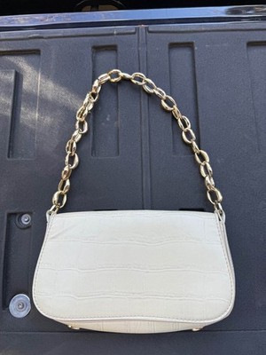 Zara Cream Croc Leather Shoulder Bag with Chunky Gold Chain Baguette Bag