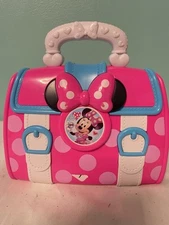 Disney Junior Minnie Bow-Care Doctor Bag Playset. Preowned.