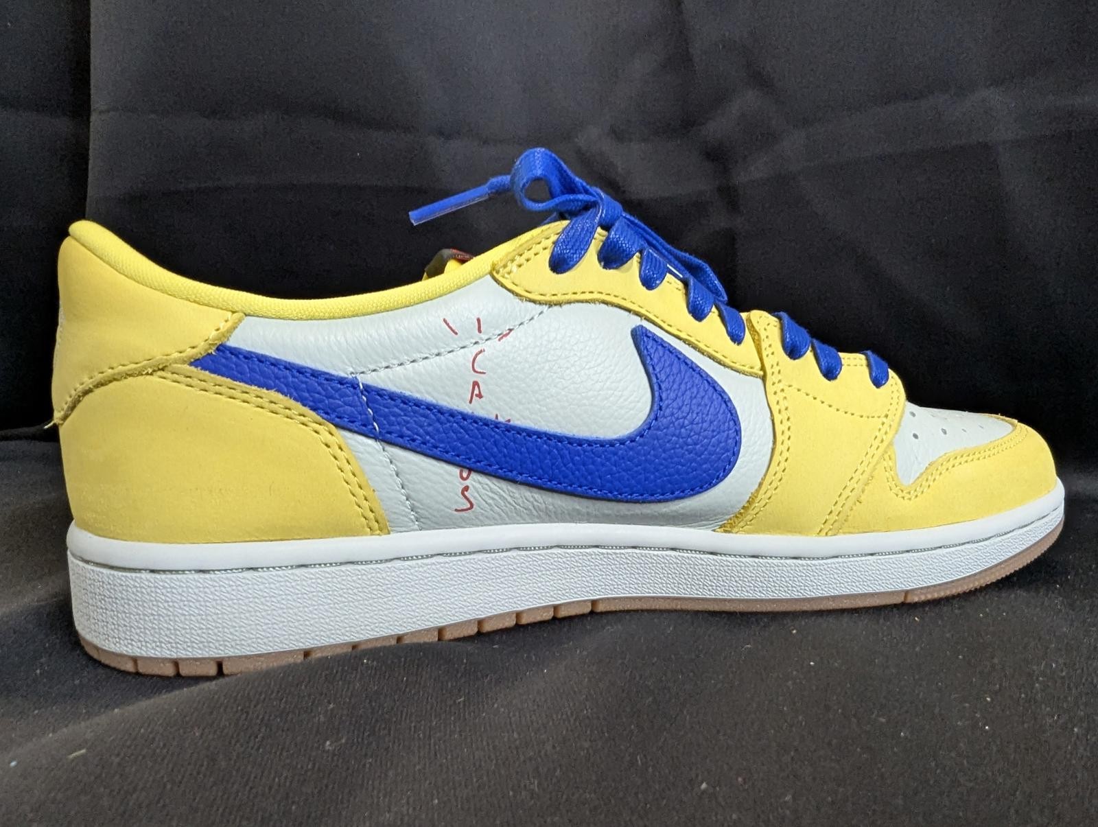 Travis Scott Jordan 1 Low OG SP "Canary" Wmns 11.5 / Men's 10 DZ4137-700