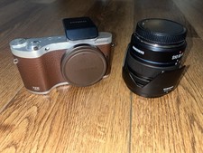 Samsung NX300 Mirrorless Digital Camera Body, Flash  18-55MM Kit Lens - Brown