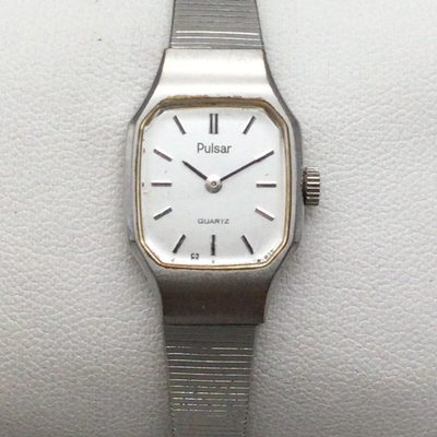Pulsar Watch Womens Crystal Accent Rectangular Stainless Steel 18mm New Battery Vtg Pulsar Watch Women Gold Tone Rectangle V220-5340 New  main image 2