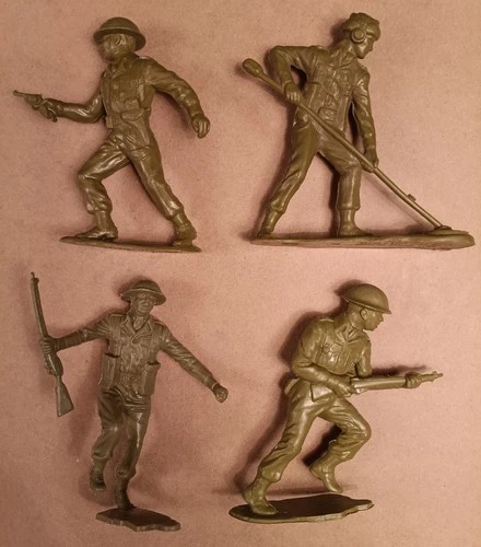 VINTAGE 1964 LOUIS MARX UK Exclusive WW II British Soldiers 6” PLASTIC FIGURES