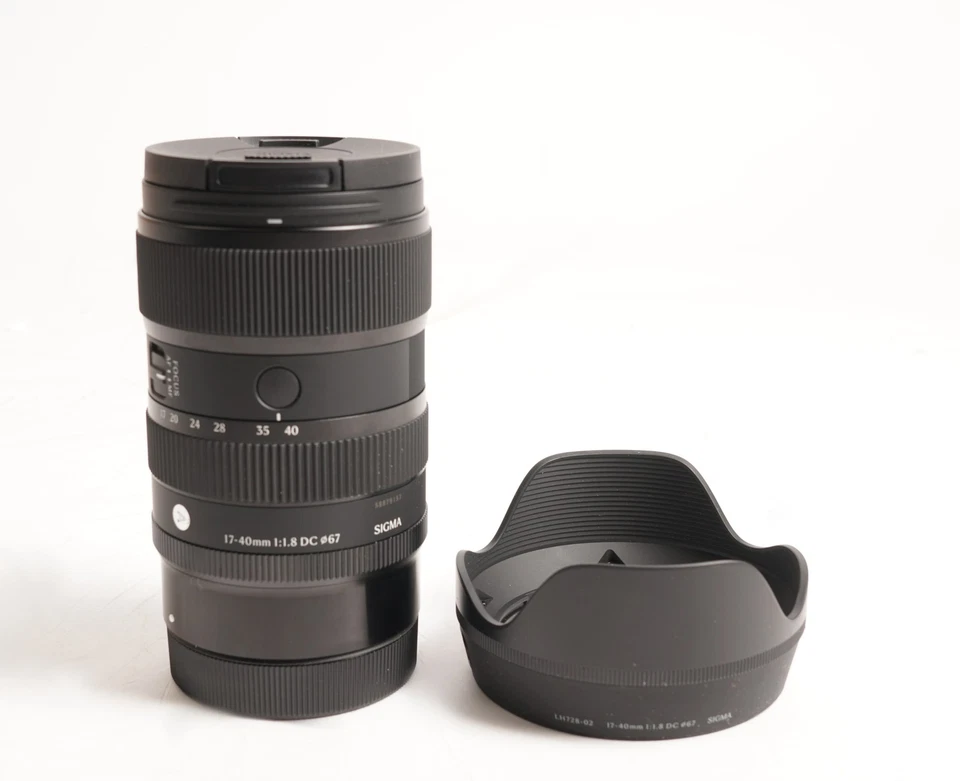Sigma 17-40mm f/1.8 DC Art with High-Speed Autofocus Dual AFL Buttons (Canon RF) - Image 2 of 4