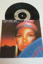LEVEL 42 - The Chinese Way - Original 1982 2-track UK 7" Vinyl Single