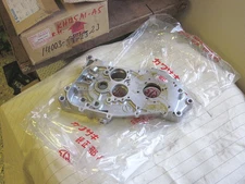 Kawasaki KH 125 A1-A5 Engine R.H. Crankcase  14003-098-2J NOS