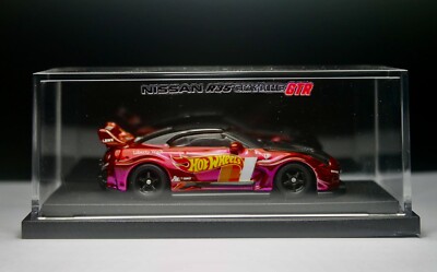 Hot Wheels Nissan GT-R R35 Red PInk Spectraflame CUSTOM With Display Case