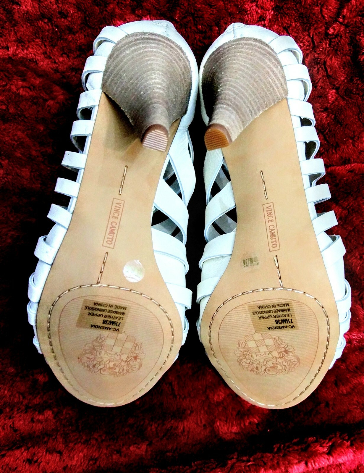 Vince Camuto Womens AMENDIA White 
