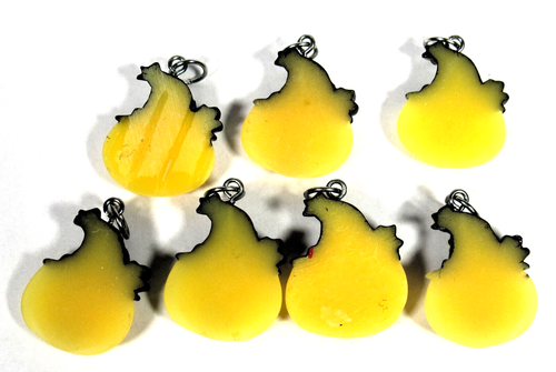 Halloween Pumpkin Witch Charms 1" Flat Back Plastic 7 Pieces Jack O'Lanterns - Picture 3 of 4