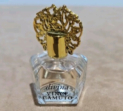 VINCE CAMUTO DIVINA EAU DE PARFUM   MINI TRAVEL PERFUME .25 oz