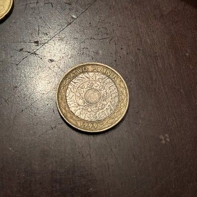 1999 £2 Two Pounds UK Elizabeth II Technology Series Coin Shoulders of Giants