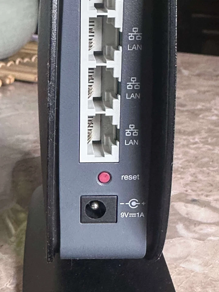 Router WiFi de doble banda Belkin N600 DB F9K1102 300+300 Mbps puerto USB sin cable de alimentación Foto 4 de 4