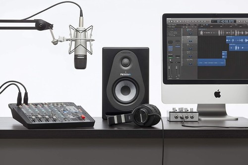 Samson C01 Studio/Podcast Condenser Recording Microphone - Picture 4 of 5