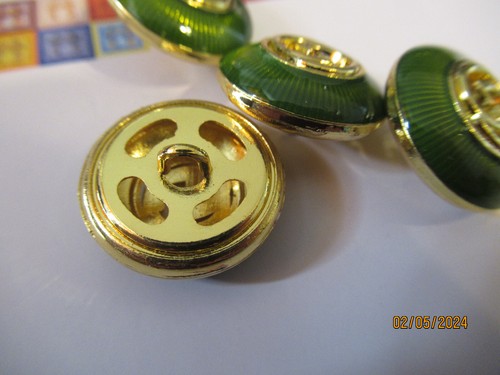 GUCCI 4 green BUTTONS GOLD tone metal , 20mm LOT 4 - Picture 3 of 3