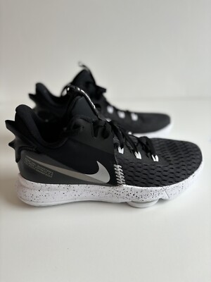 NIKE LEBRON WITNESS V - NEU