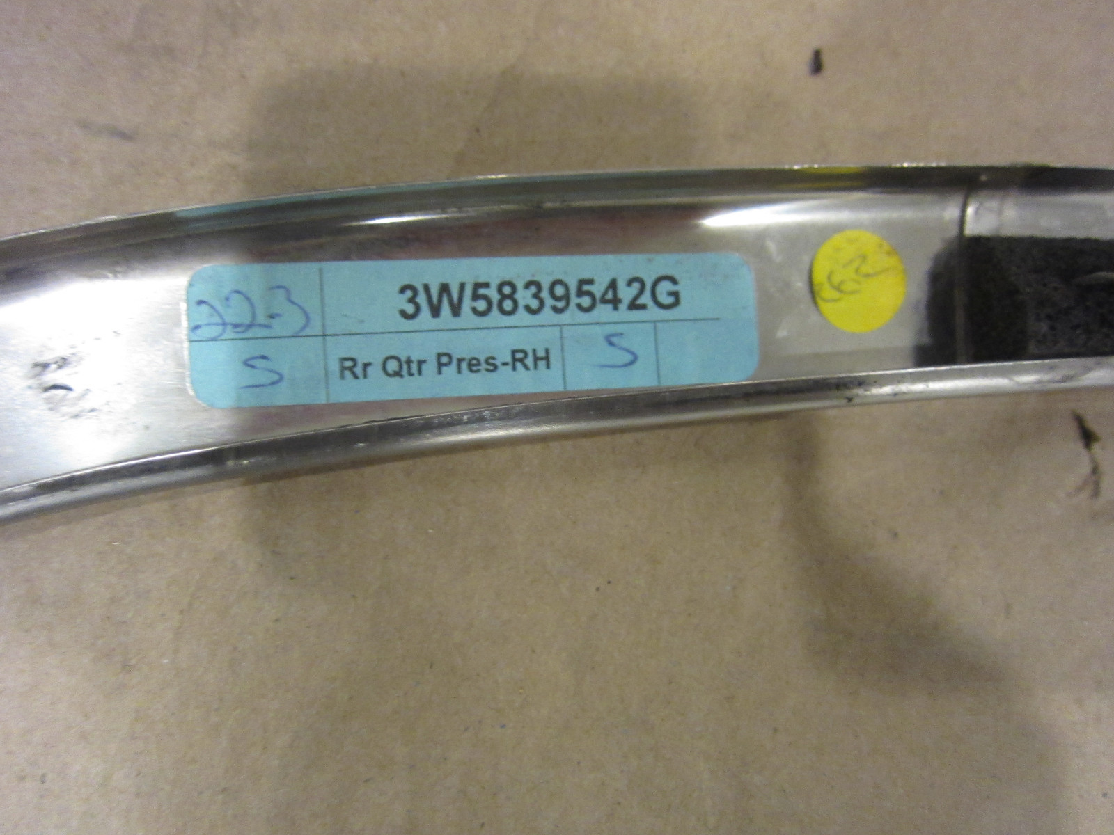 Bentley Flying Spur - RH Rear Door Trim - P/N 3W5839542G