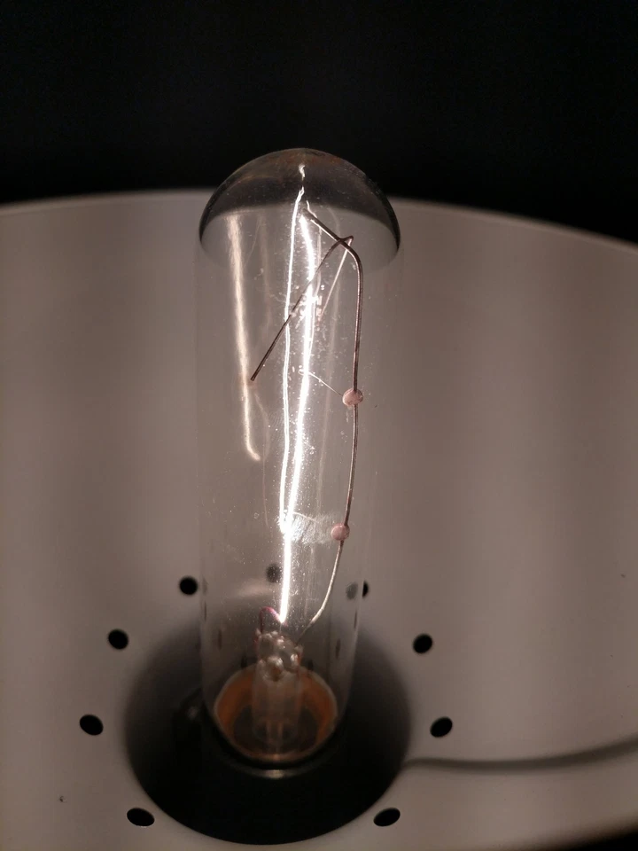 Philips Clear Tubular T10 Lamp 120V 25W 5A-T10-M - Image 4 of 4