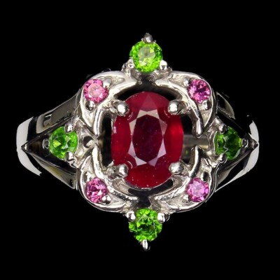 Rubin, Chromdiopsid & Rhodolith Granat Ring.