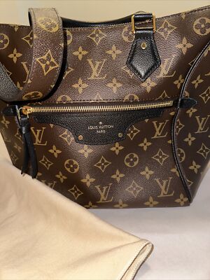 Louis Vuitton Monogram Tournelle MM Noir