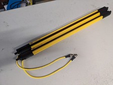 Banner Engineering 550mm EZ SCREEN Light Curtain Pair, with 5-Pin Cables