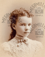 1890's Vintage PHOTO antique Portrait of young GIRL - 410