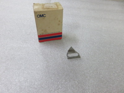 Q13B OMC Evinrude Johnson 330115 Intake Manifold Timing Pointer