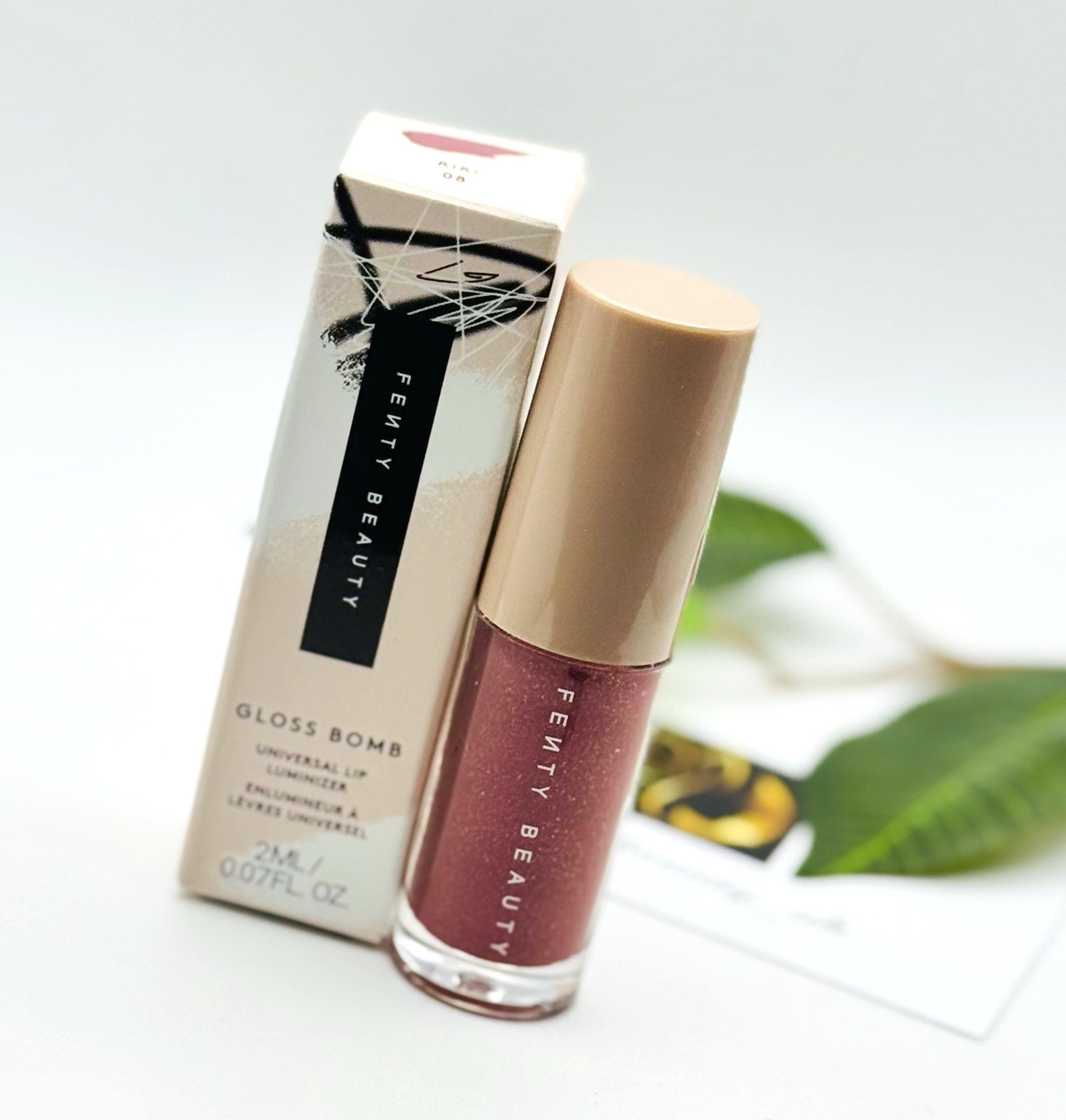 Fenty Beauty Gloss Bomb Universal Lip Luminizer 08 RiRi 2ml Boxed 💜