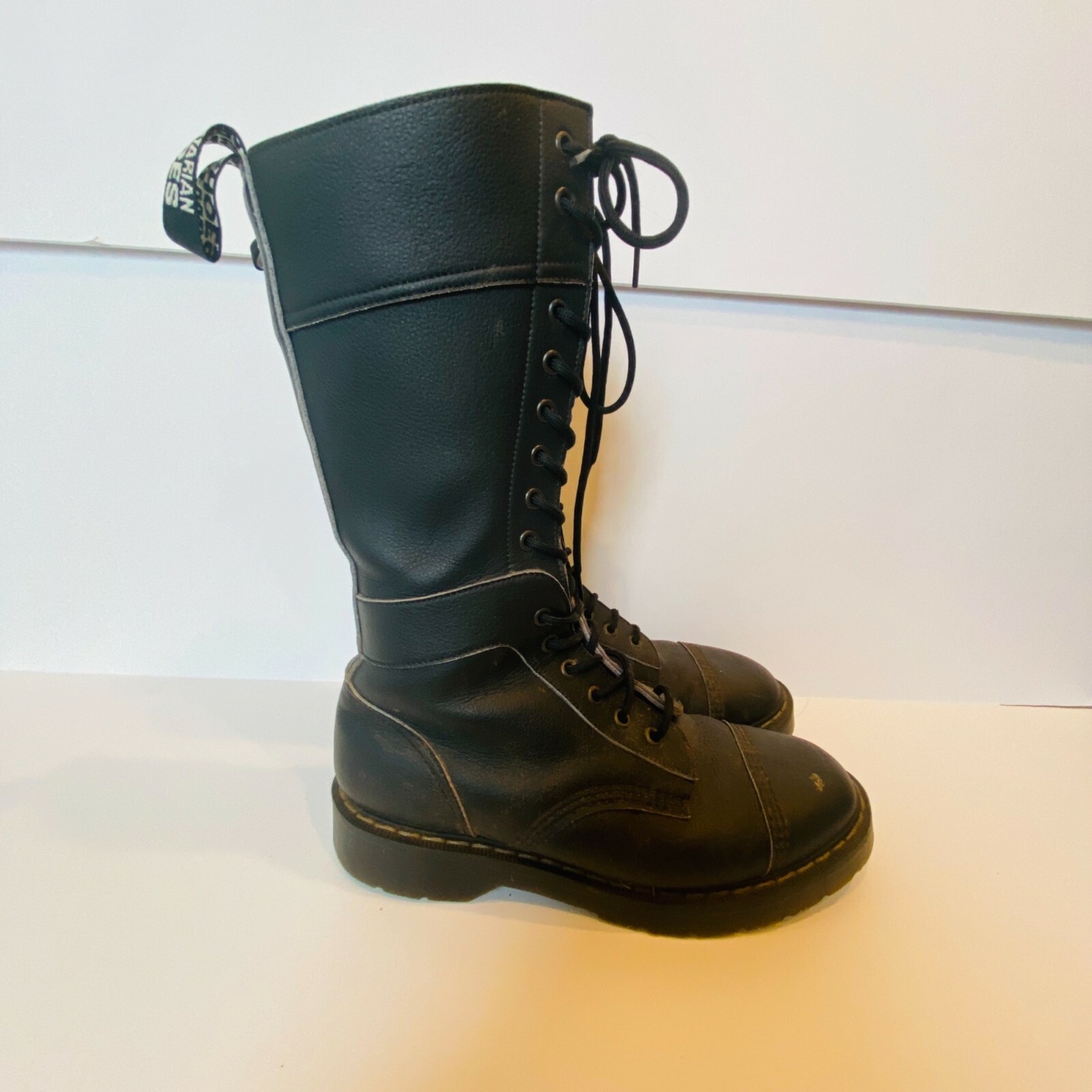 Airseal Vegetarian 20 Eye Steel Toe 