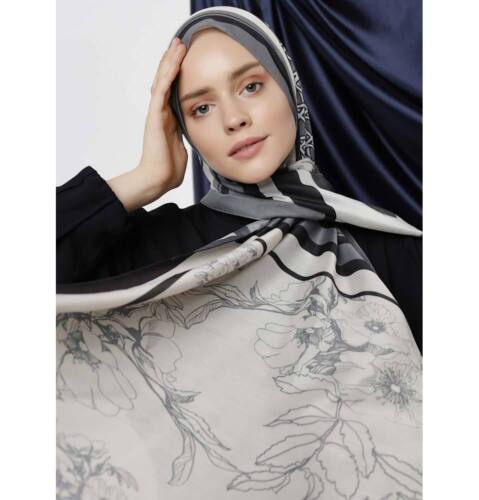 Modefa Turkish Tri-Panel Hijab Shawls | Whimsical Flowers - Gray & Black - Foto 3 di 3