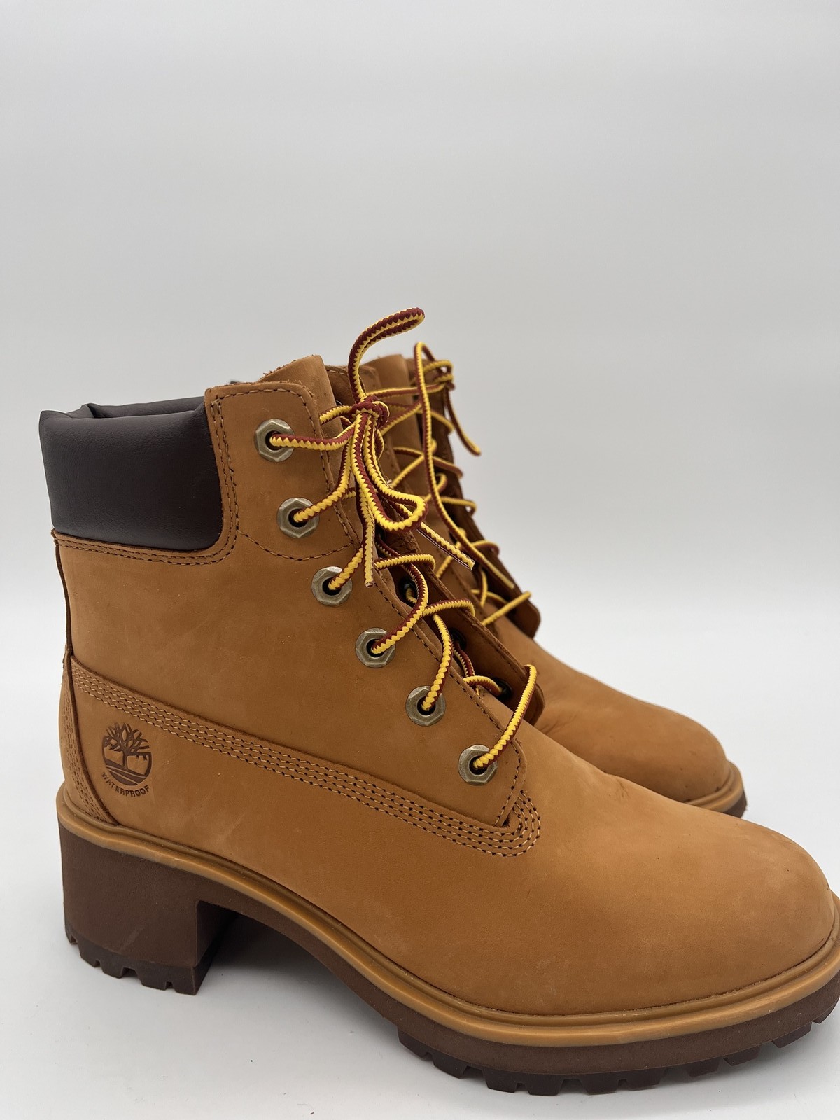 Timberland Women's Waterproof Lace-Up Boots Size 9 (A25BS) - Used - Good