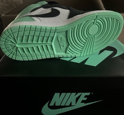 Nike Air Jordan 1 Retro High OG Mint Green Men's High Top Athletic