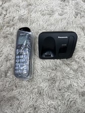 Panasonic KX-TGD810B Cordless Phone w/ Call Block  1 Handset   Black