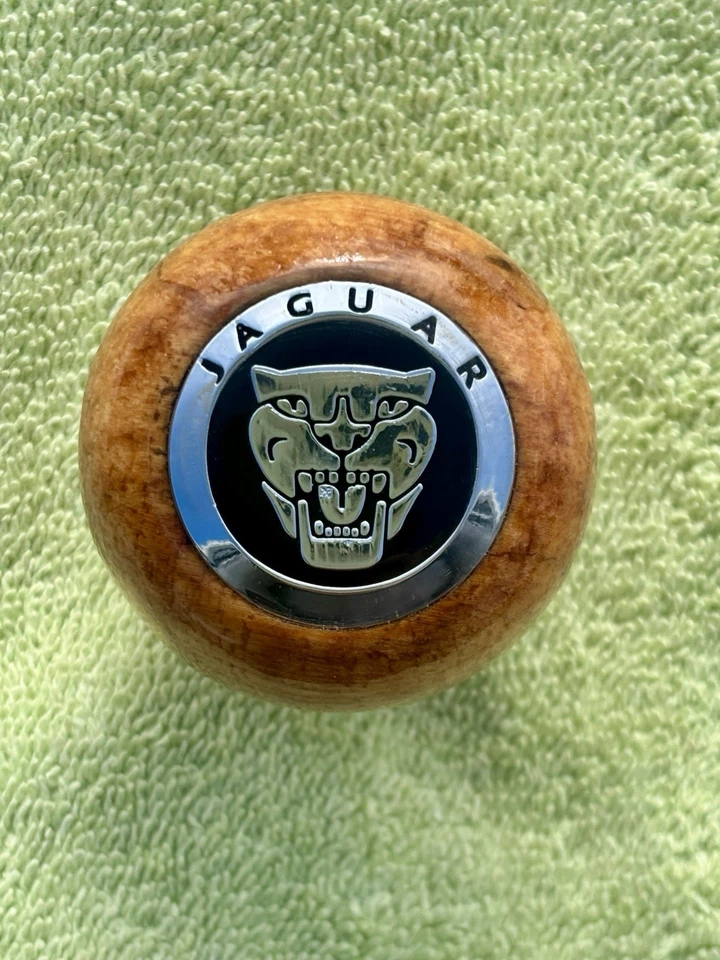 JAGUAR XJ6, XJS, XJ8, XK8, XJR, XKR, XK, tipo S, tipo X, perilla de cambio de marchas de madera de burl XK Foto 2 de 4