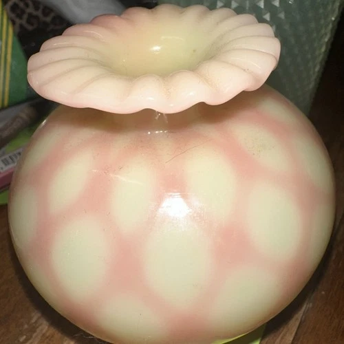 Fenton Burmese Satin,glass Vase/rose Bowl