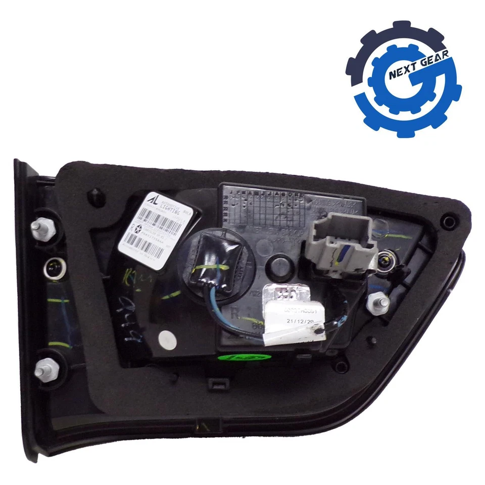 Оригинальный светодиодный задний фонарь для правого подъемного борта Mopar для Jeep Compass 68517558AA 2017-2024 годов выпуска - Изображение 2 из 2