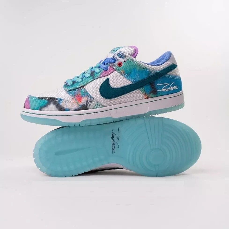 Futura Nike SB Dunk Low White Geode Teal HF6061-400 Men's [US6-12 - Main Image