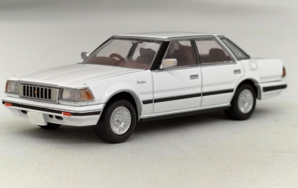ミニカー TOMICA LIMITED NEO lv-n175a & lv-n199a TOMICA LIMITED VINTAGE NEO LV-N175a 1/64] TOYOTA CROWN