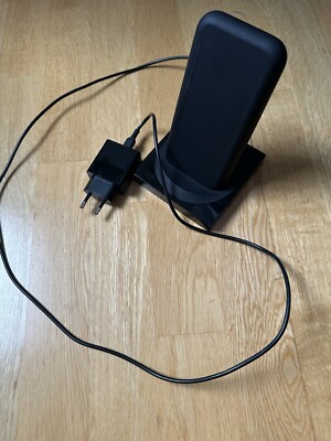 BOOST CHARGE  Portable Wireless Charger + Stand Special Edition, WIZ003