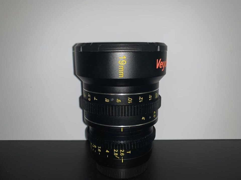 (未使用･未開封品)　Veydra v1???5lenskitcasei Mini Prime 5レンズキットwith 6手動フォーカスレンズケース、ブラック 0pbj0lf s-l1200.jpg