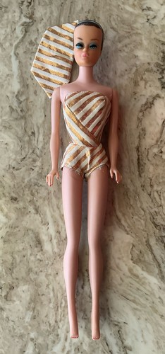 VINTAGE BARBIE FASHION QUEEN MIT BADEANZUG, TURBAN, STIRNBAND