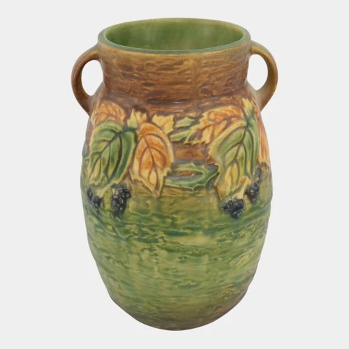 Roseville Blackberry Green 1932 Vintage Art Pottery Ceramic Flower Vase 576-8